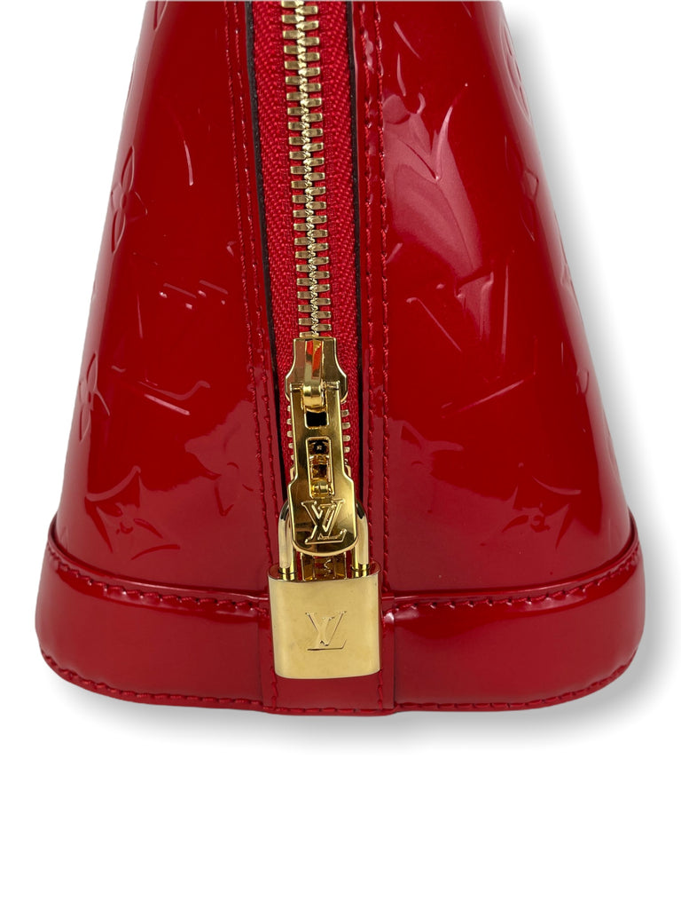 red patent leather lv bag